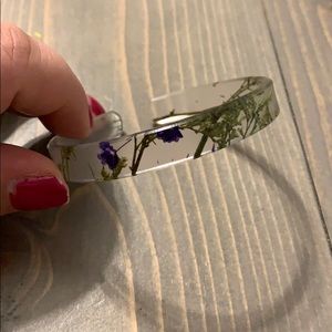 Colour by Amber dried flower skinny bracelet